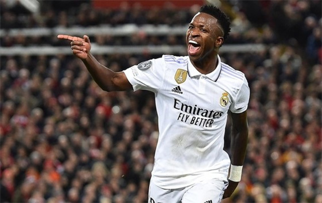 Vinicius đã giành được 9 danh hiệu cùng Real