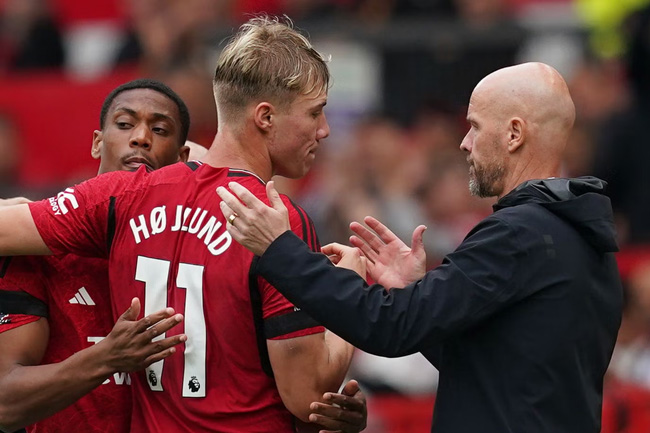 Ten Hag tin chắc Hojlund sẽ mở tài khoản tại Premier League