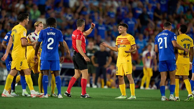 Đáng ngạc nhiên là Barca đang là đội chơi xấu hơn Girona.