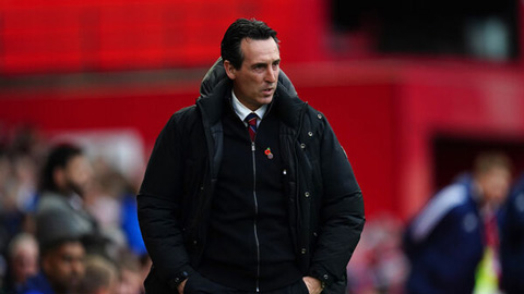 HLV Unai Emery của Aston Villa thách thức MU và Big 7