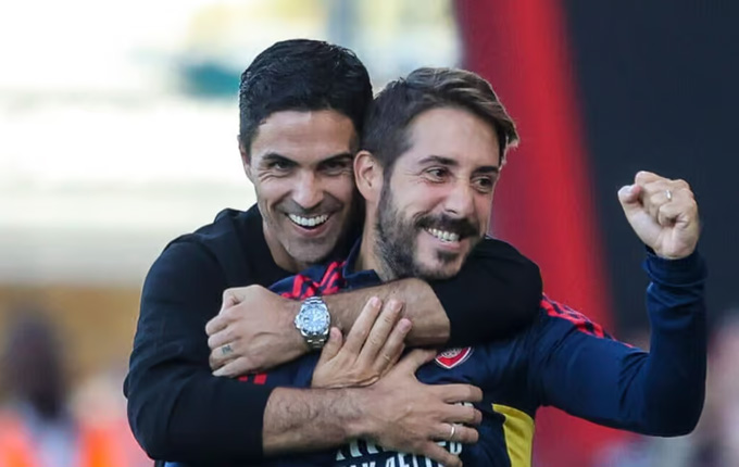 Jover và Arteta đang kết hợp cực kỳ ăn ý tại Arsenal