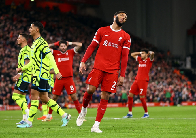 ... Liverpool lại tiếp tục để Arsenal cầm hòa 1-1 ở vòng 18