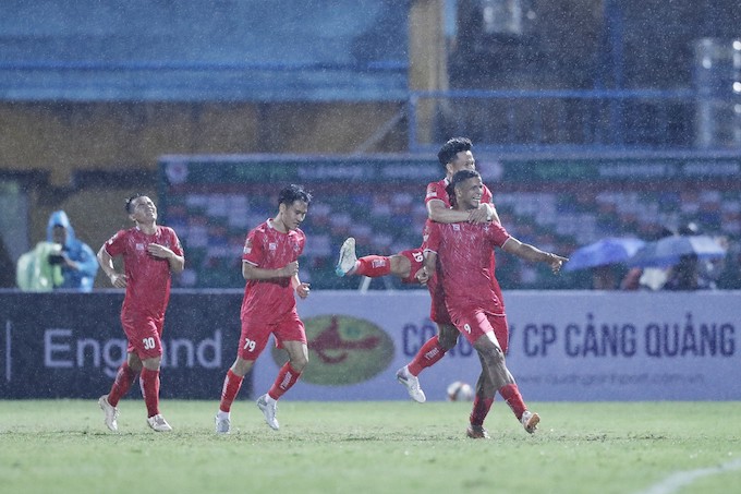 Lucas Vinicius là tay săn bàn hàng đầu cho Hải Phòng trong trận thắng Hà Nội FC 5-2. Ảnh: Đức Cường