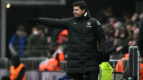 Pochettino nổi cáu với phóng viên khi bị hỏi về lối chơi của Chelsea