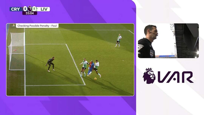 VAR mang lại quả phạt đền cho đội chủ nhà ở trận Palace vs Liverpool ngay đầu hiệp 2