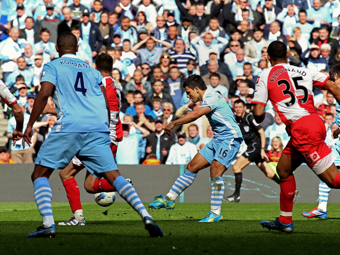 Pha làm bàn vào lưới QPR đã đi vào lịch sử của Aguero