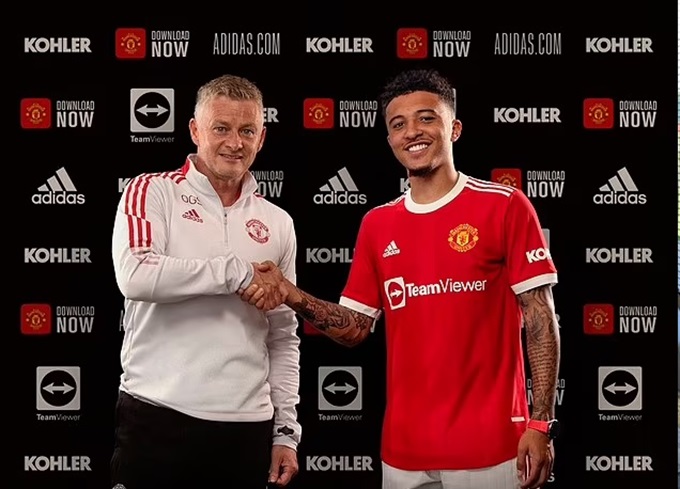 Ole Gunnar Solskjaer chào đón Sancho gia nhập MU